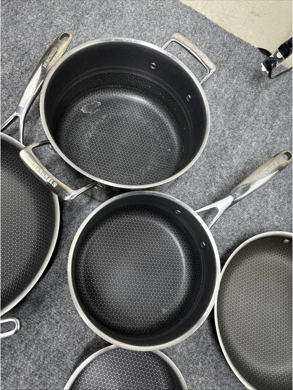Henckels Paradigm Stainless Steel Non-Stick Cookware Set - 11 Piece (READ)